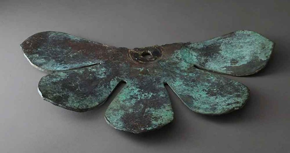 Discovery of a Possible Component of Japan’s Iconic Horyuji Temple Statue