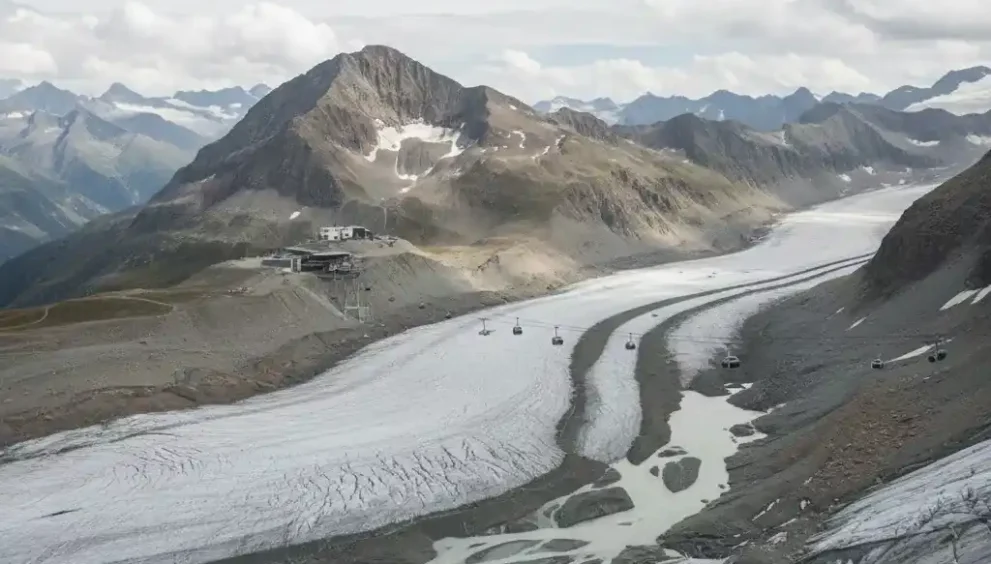 Switzerland Glacier Crisis 2026: Tourism Warning & Melting Ice